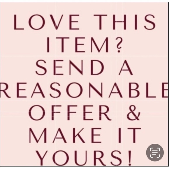 1822 BERMUDA women's denim jean shorts size 4 whiskers medium wash cuffed EUC - Picture 6 of 14